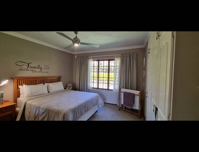 3 BEDROOM SECTIONAL TITLE TO LET IN MONTROSE